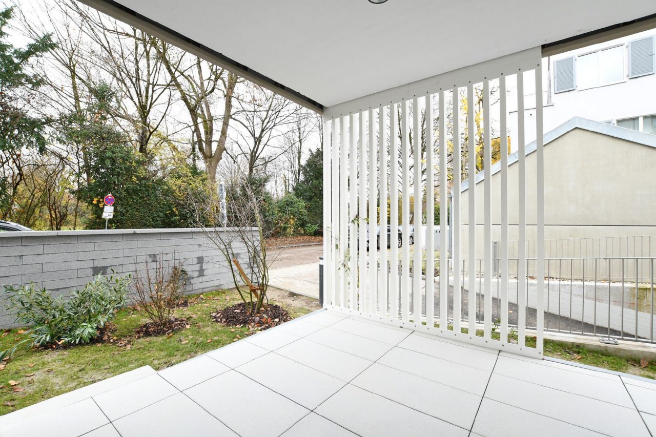 Terrasse mit Garten Terrasse mit Garten