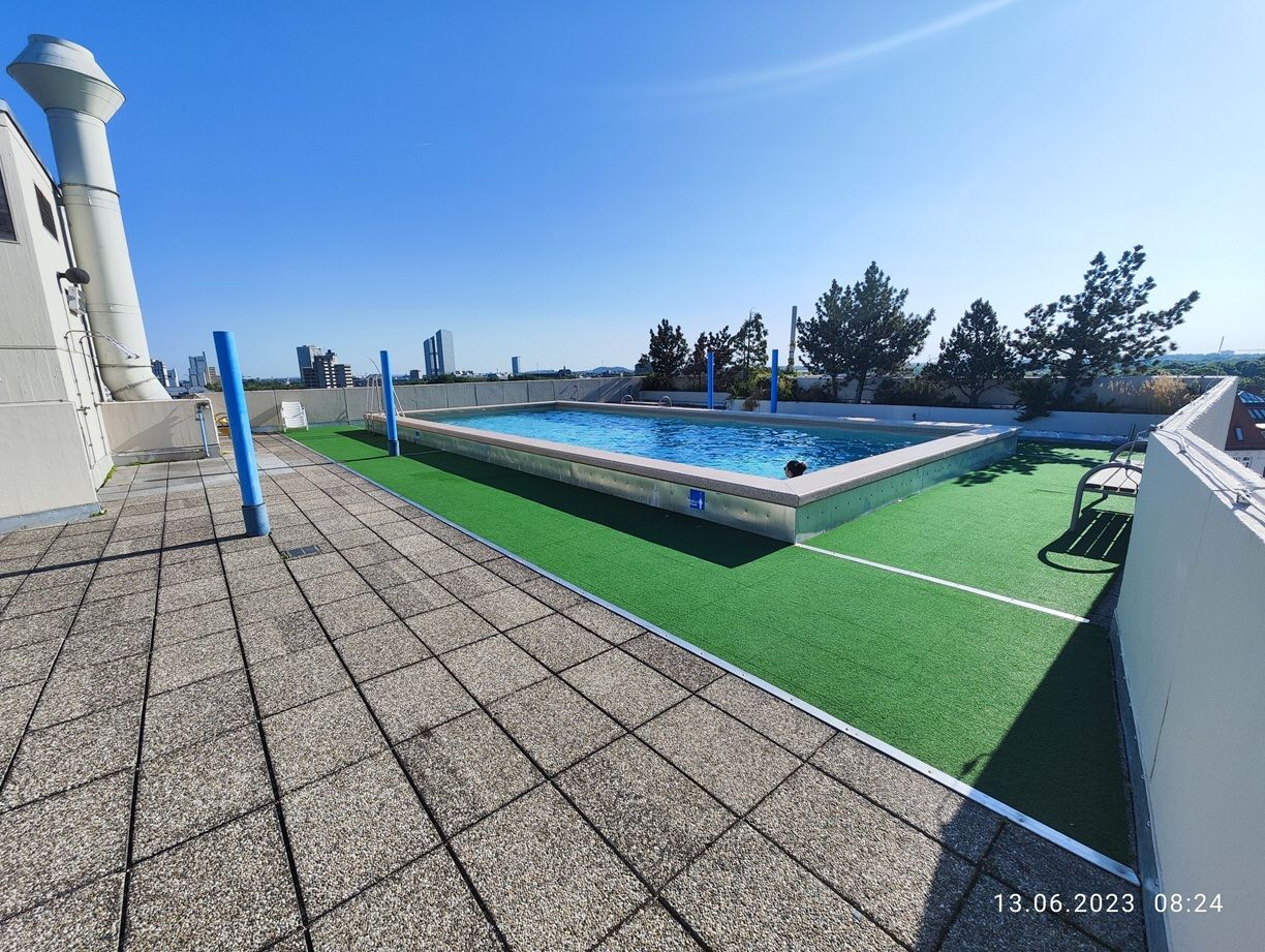 Pool_01_2.jpg